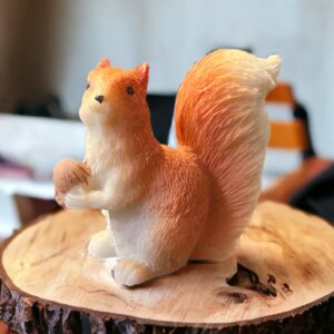 Mini Squirrel Figurine Set: Ceramic Woodland Decor