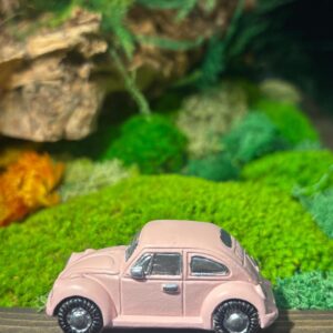 Miniature VW Beetle Car: Retro Dollhouse Terrarium Accessory
